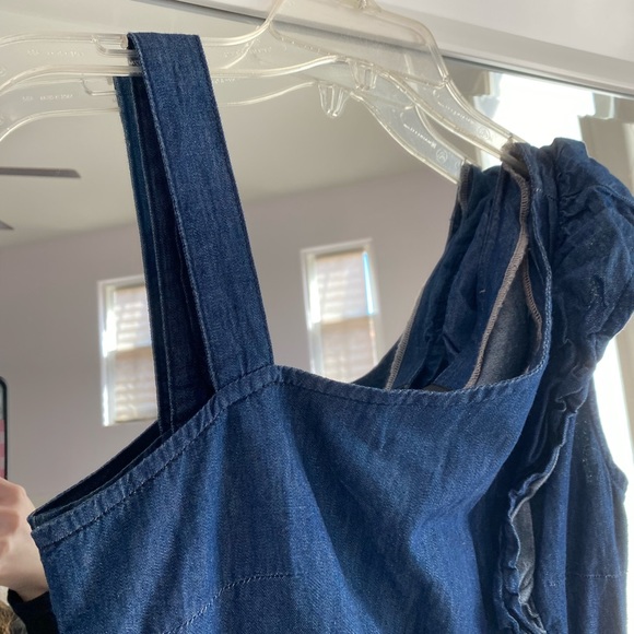 BDG NWT Denim dress. Super cute, didn’t fit me. Size XS. - Picture 6 of 8